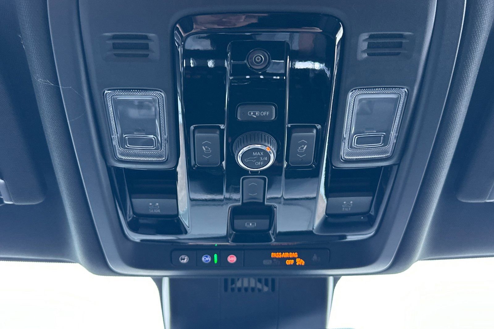 Used 2026 GMC Yukon XL Denali w/ Sun & Power Step Package AWD/4WD image 24