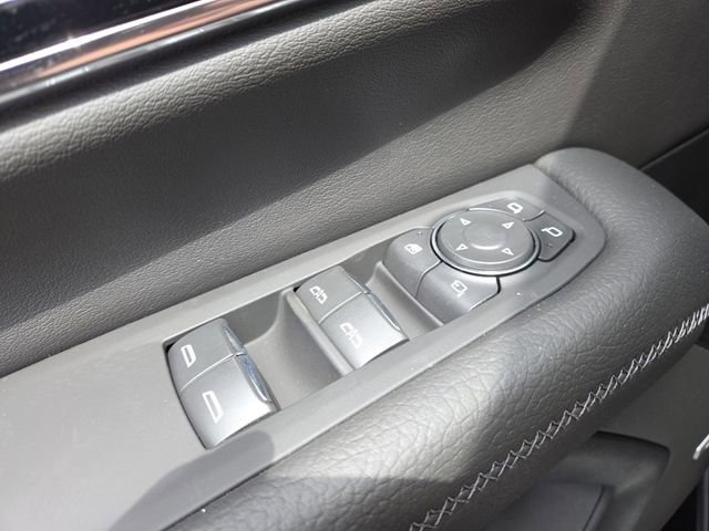 New 2026 GMC Yukon XL Denali AWD/4WD image 11