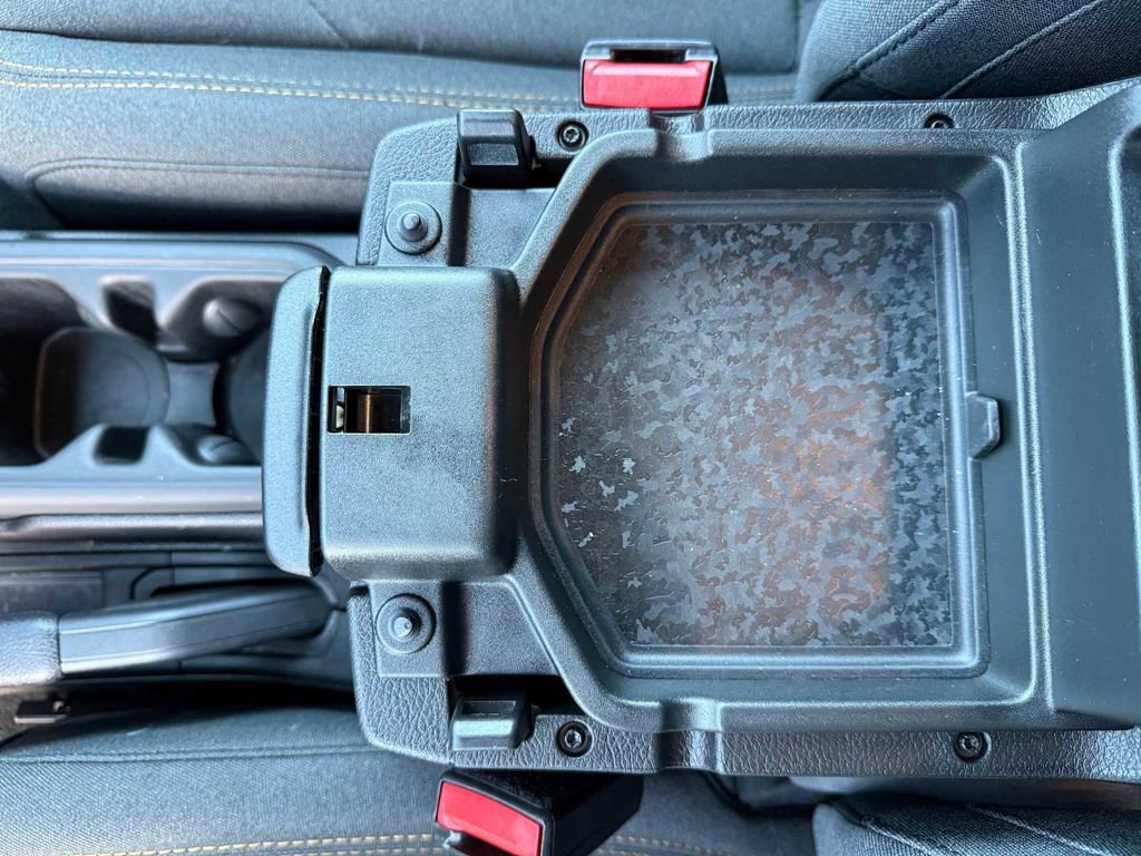 Used 2024 Jeep Wrangler Willys image 31