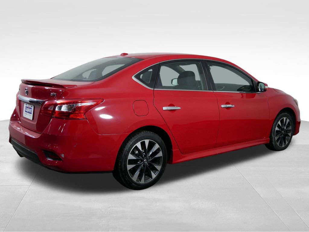 Used 2019 Nissan Sentra SR image 10
