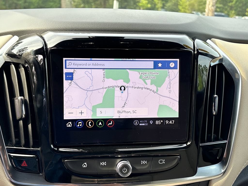 Used 2023 Chevrolet Traverse Premier FWD image 20