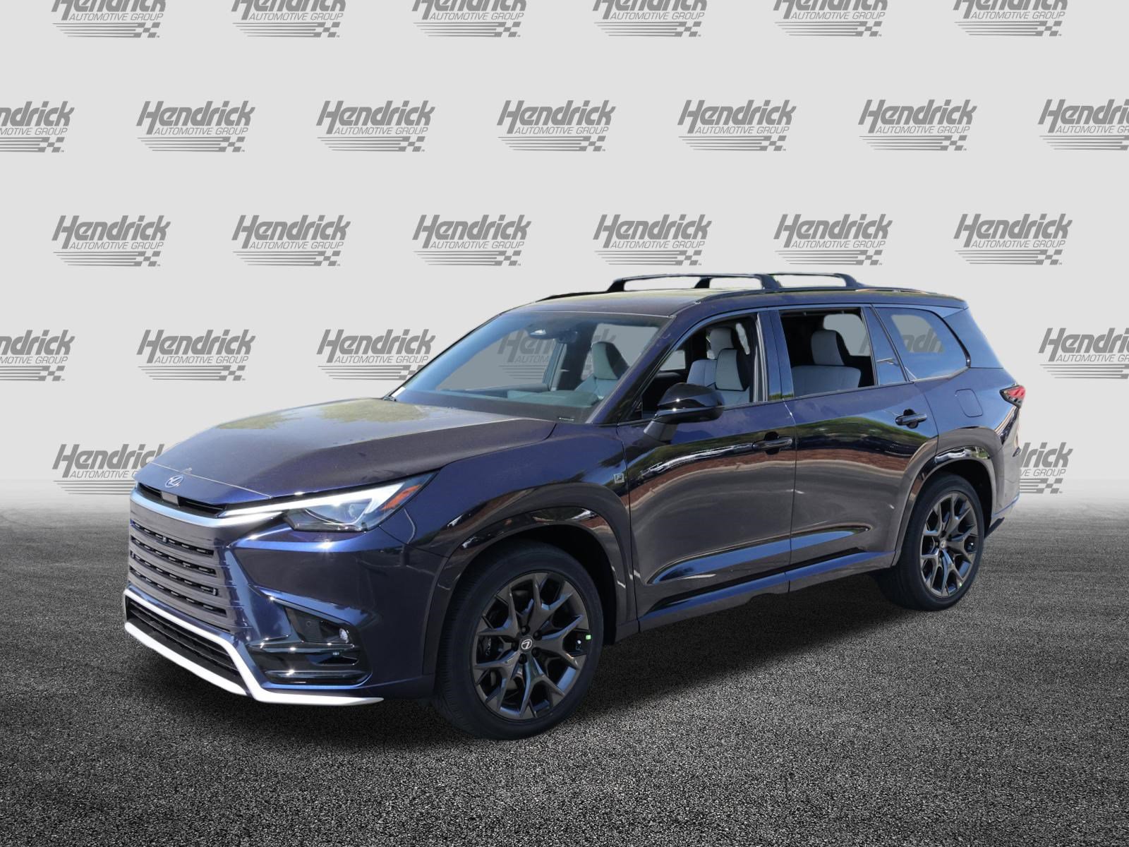 New 2026 Lexus TX 500h AWD image 5