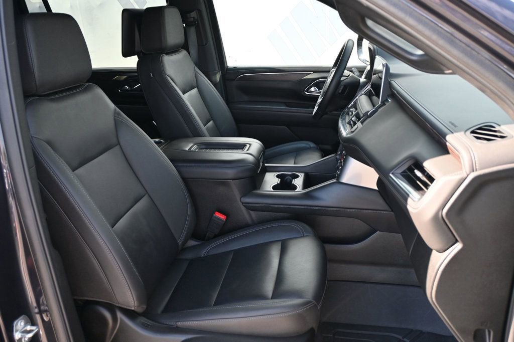 Used 2024 Chevrolet Suburban Z71 w/ Luxury Package image 21