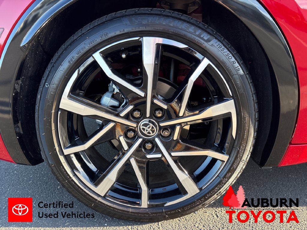 Certified 2026 Toyota Prius Plug-In Hybrid FWD image 26