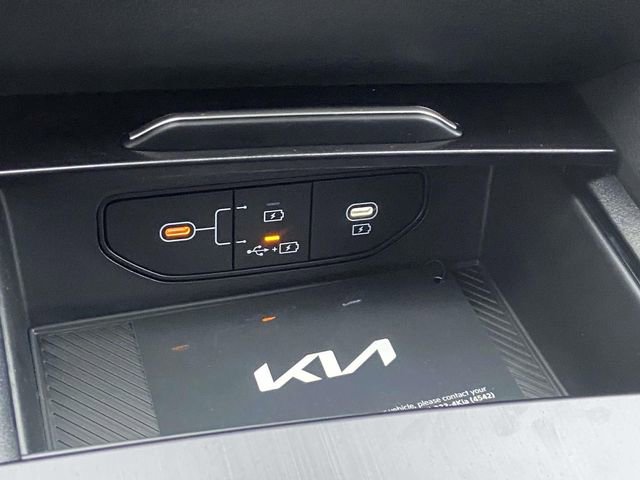 New 2026 Kia Sportage LX FWD image 19