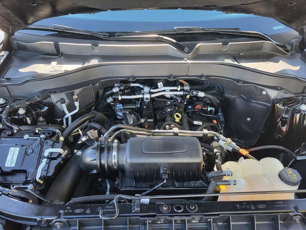 Certified 2023 Ford Explorer XLT w/ Equipment Group 202A image 24