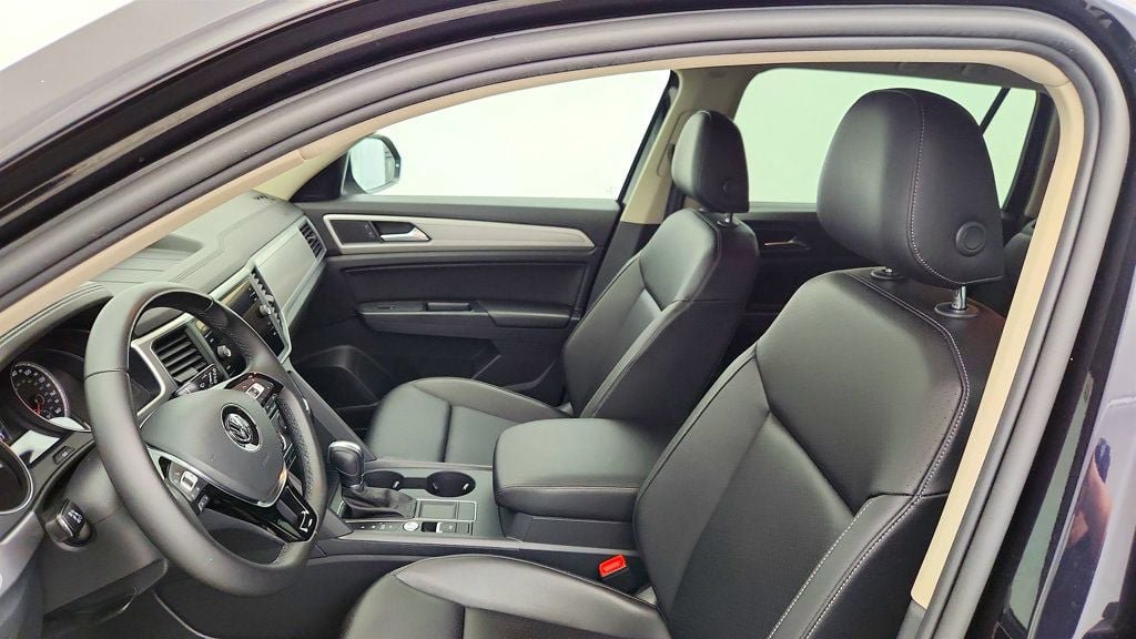 Used 2018 Volkswagen Atlas SE FWD image 19