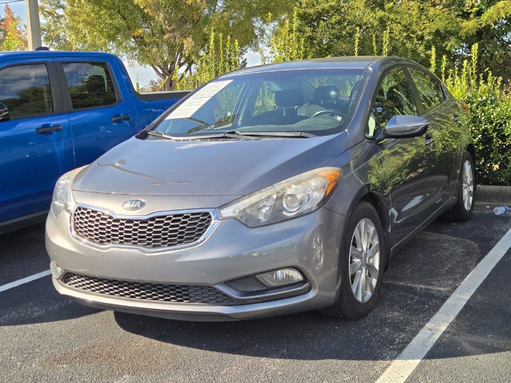 Used 2015 Kia Forte EX FWD image 3