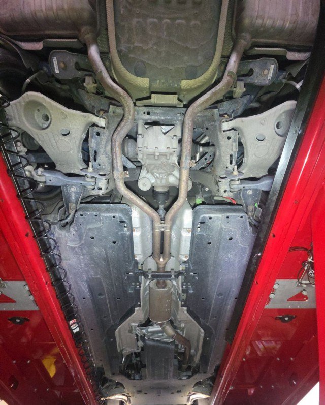 Used 2020 Jaguar F-PACE R-Sport image 86