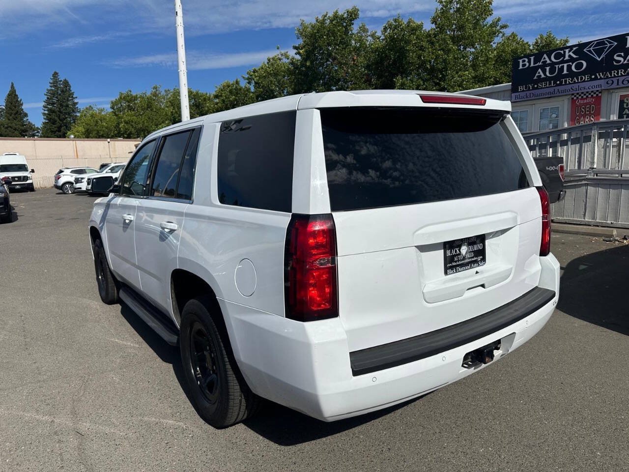 Used 2015 Chevrolet Tahoe 4WD w/ Remote Keyless Entry Package image 8