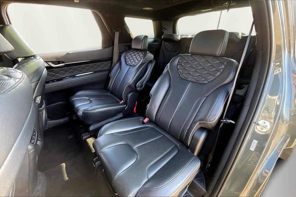 Used 2022 Hyundai Palisade Calligraphy image 22