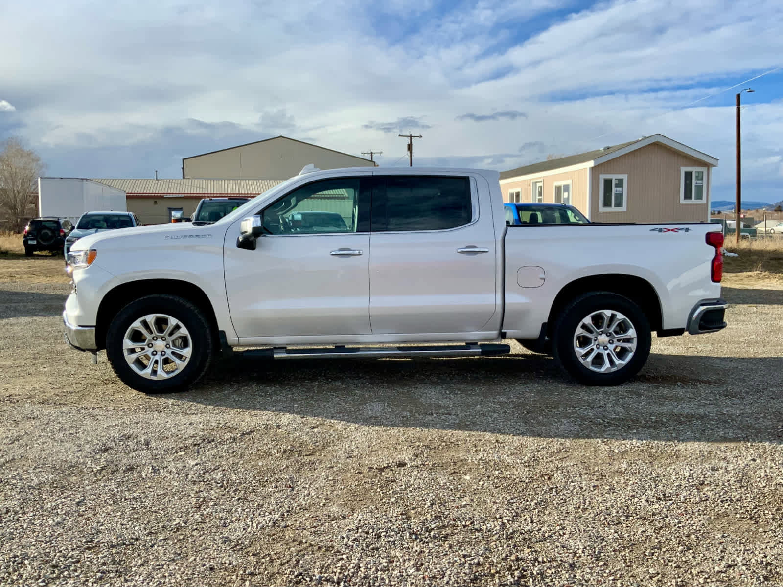 Used 2022 Chevrolet Silverado 1500 LTZ w/ LTZ Premium Package image 2