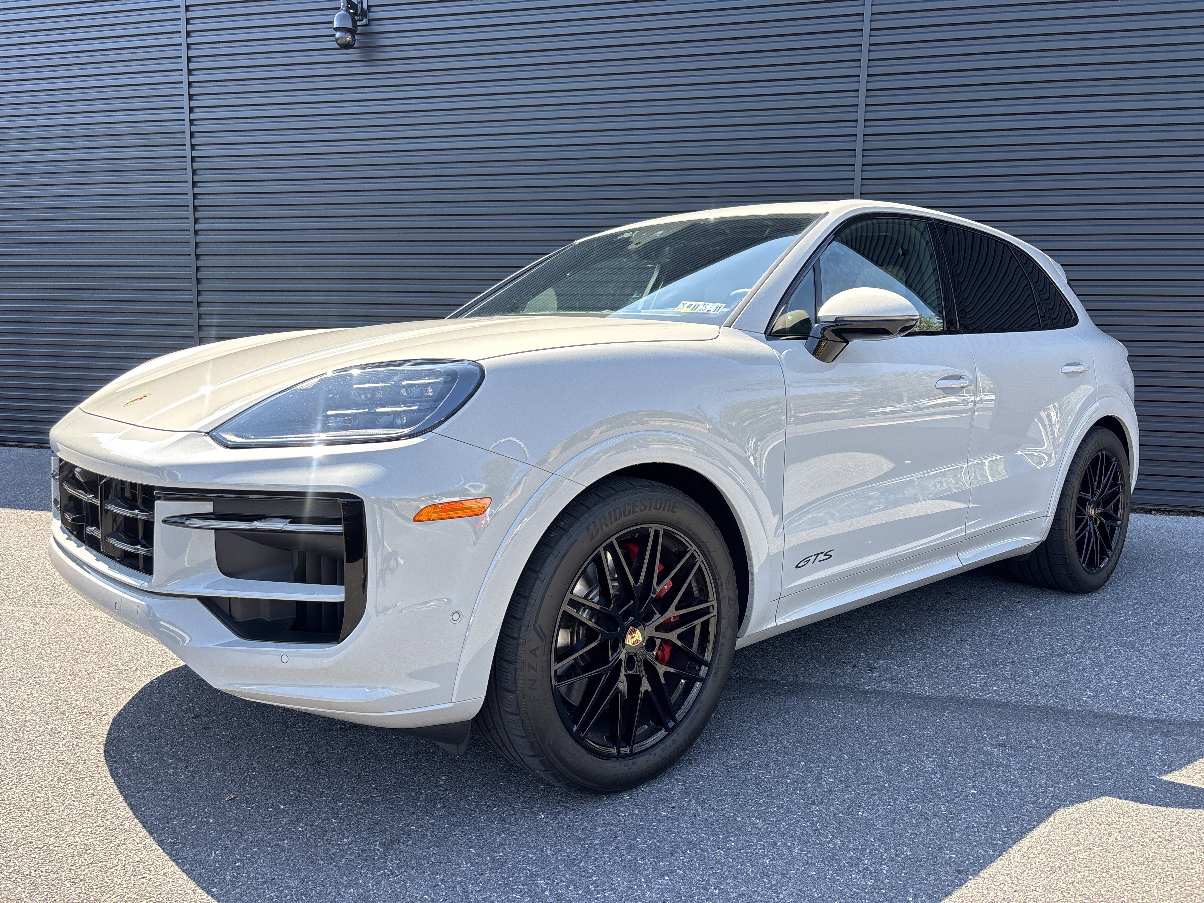 Certified 2025 Porsche Cayenne GTS image 6