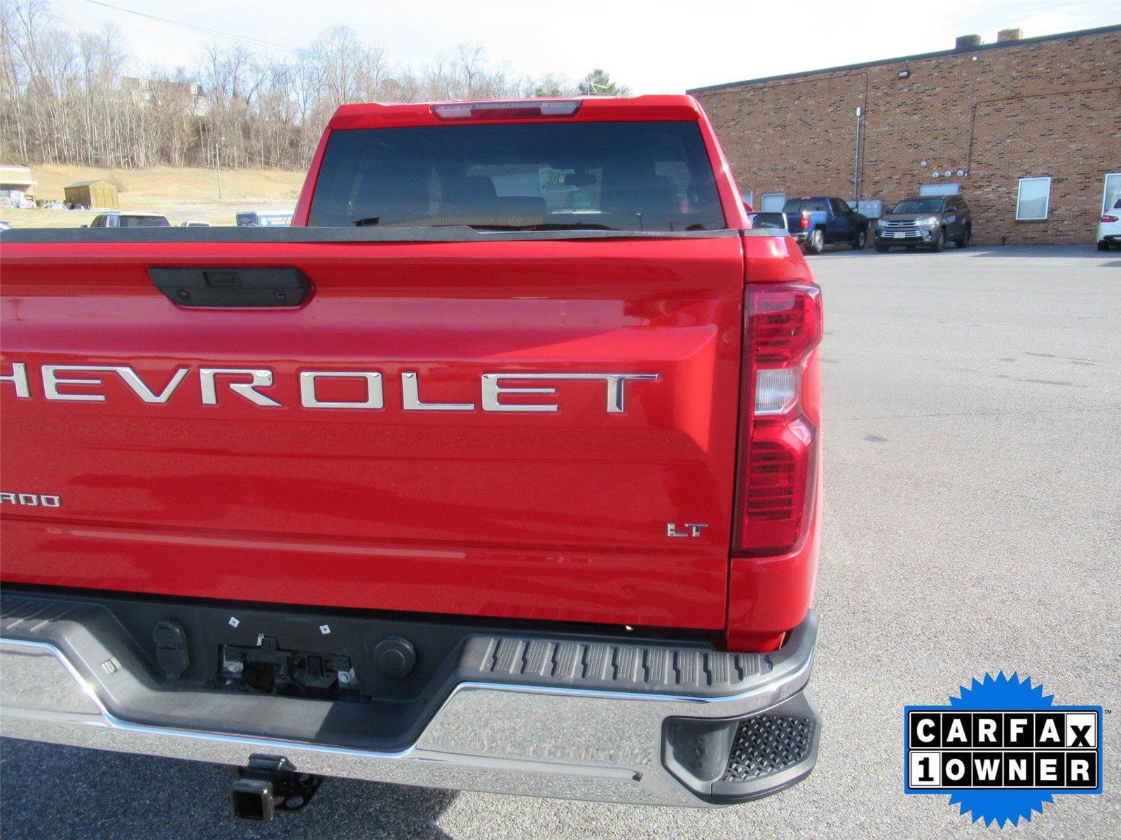 Used 2021 Chevrolet Silverado 1500 LT image 4