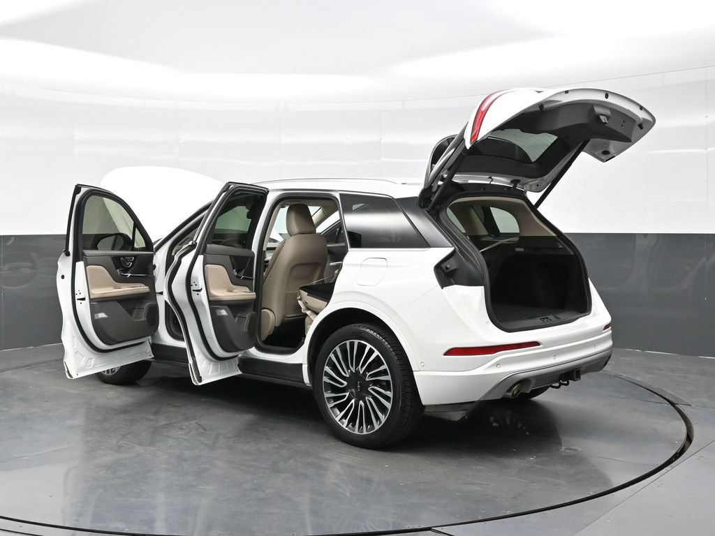 Used 2021 Lincoln Corsair AWD image 48