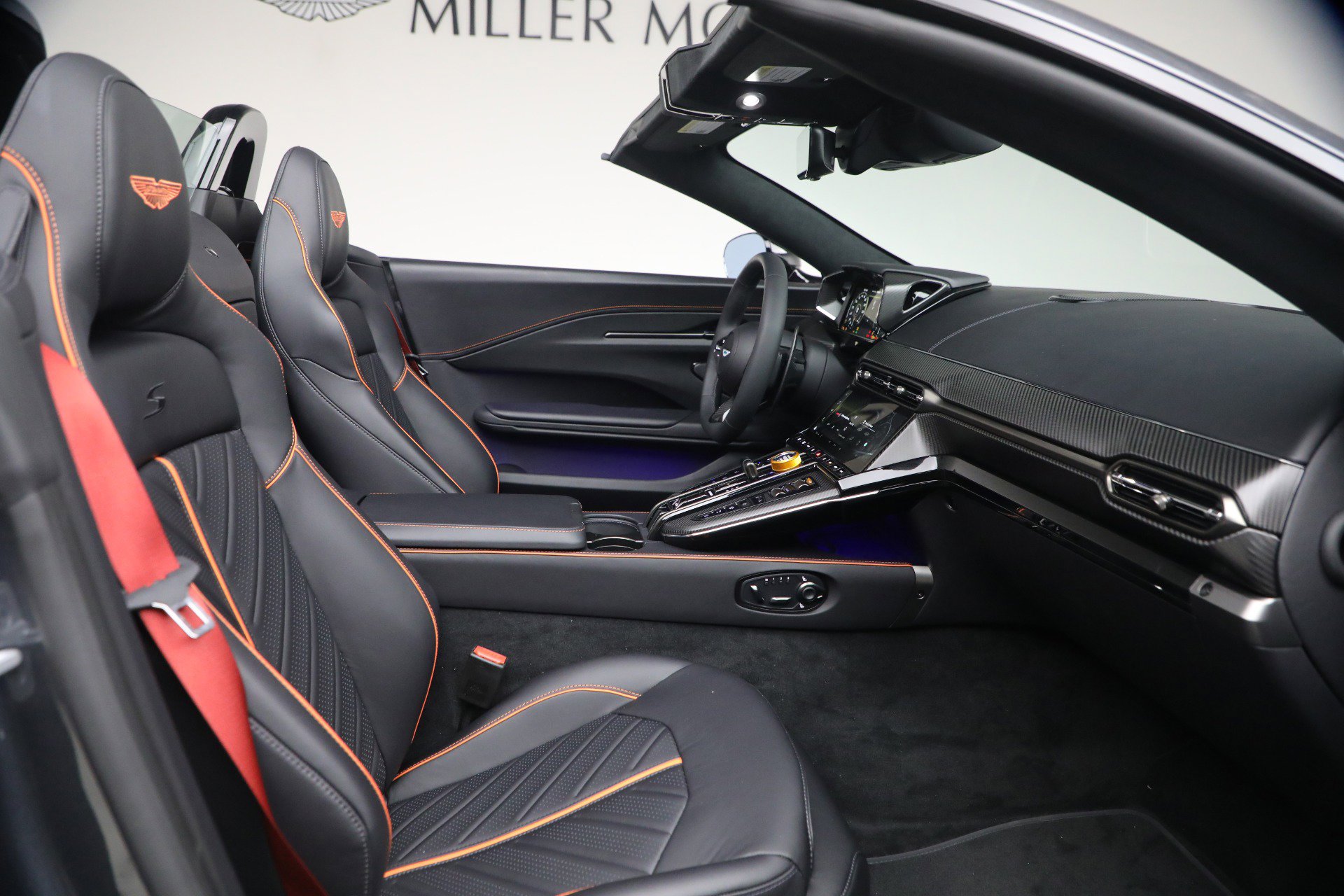 New 2026 Aston Martin V8 Vantage S image 31