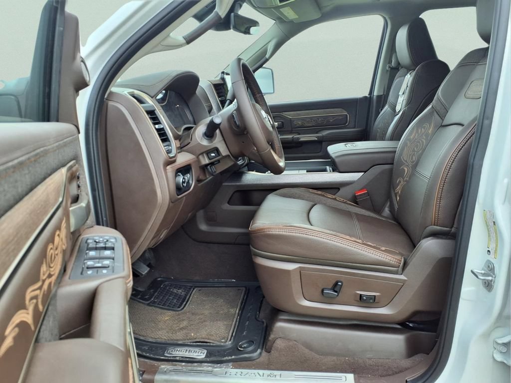 New 2025 RAM 3500 Longhorn AWD/4WD image 19