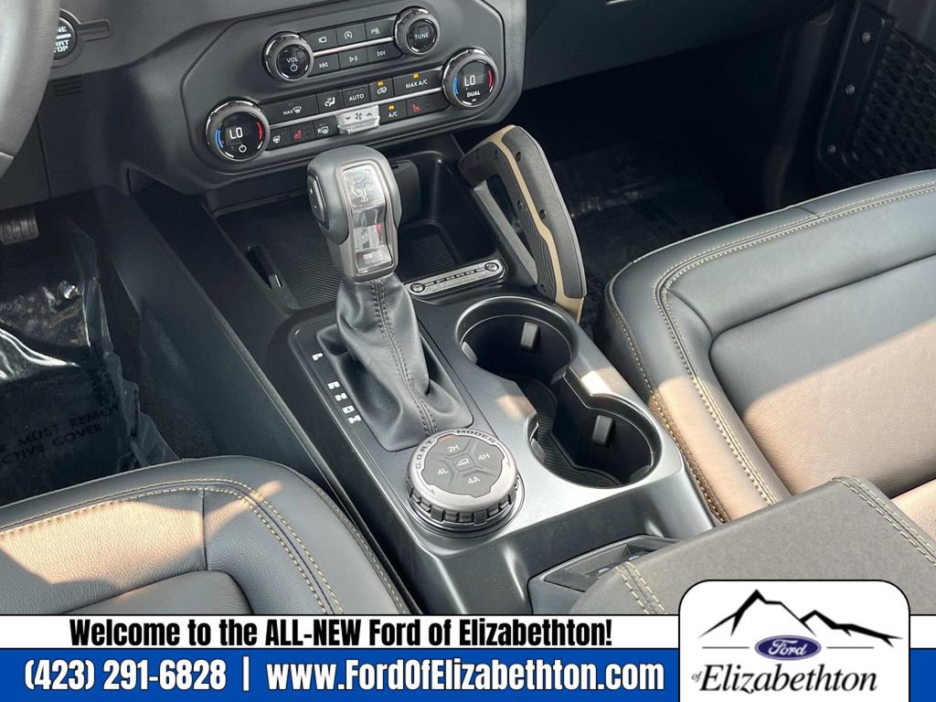 New 2025 Ford Bronco Badlands image 14