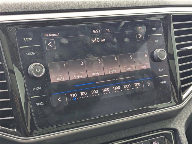 Used 2018 Volkswagen Atlas SEL Premium image 12