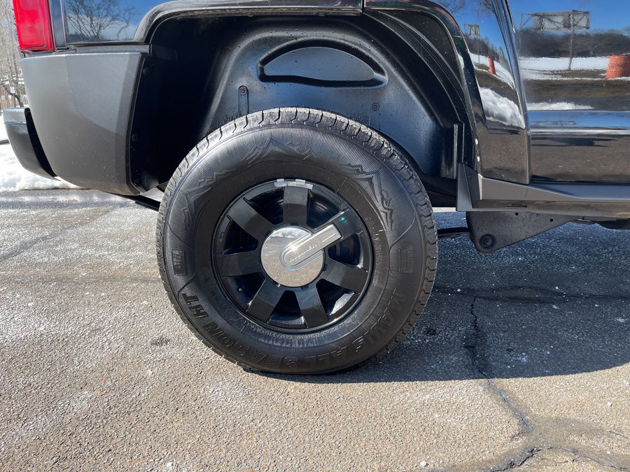 Used 2008 HUMMER H3 Luxury w/ Chrome Appearance Package image 31