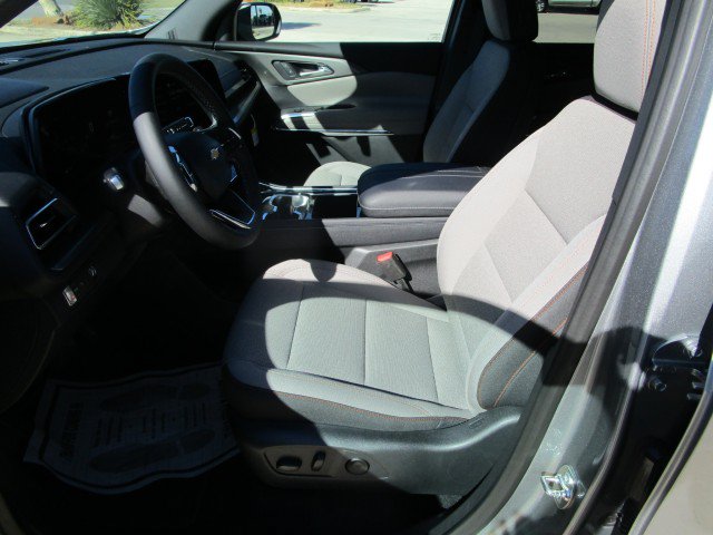 New 2026 Chevrolet Traverse LT w/ Driver Confidence Package FWD image 12