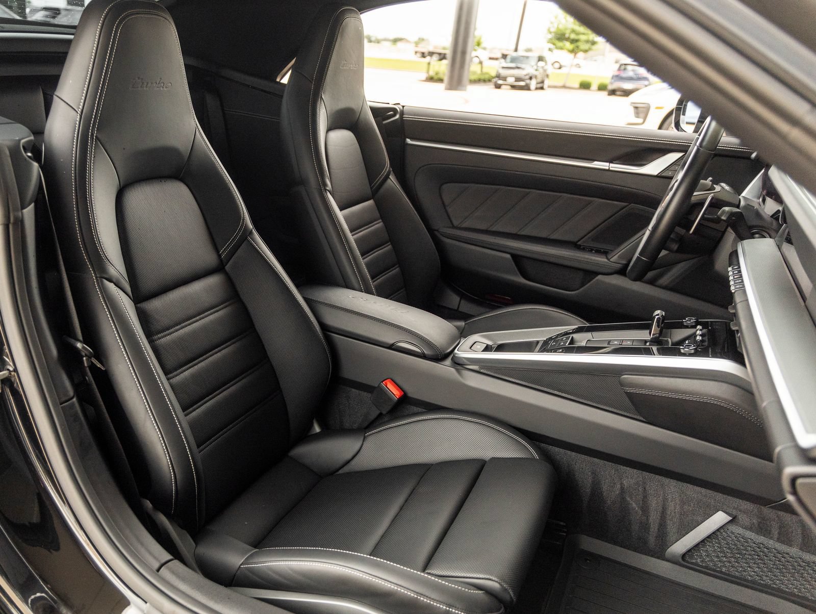 Certified 2024 Porsche 911 Turbo AWD/4WD image 39
