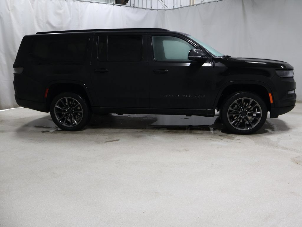 New 2025 Jeep Grand Wagoneer L Series II Obsidian w/ Quick Order Packagew 28T AWD/4WD image 6