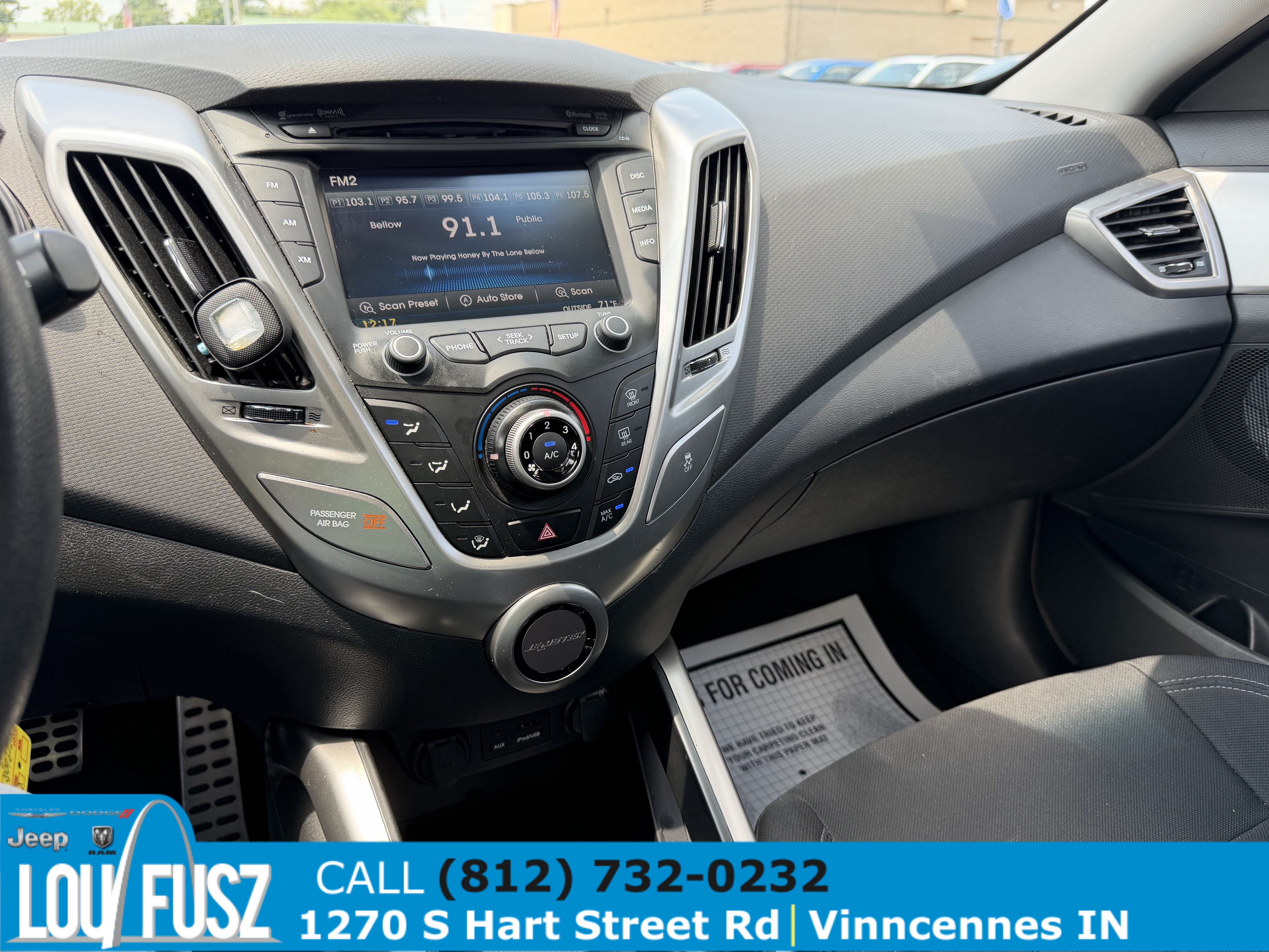Used 2013 Hyundai Veloster FWD image 19