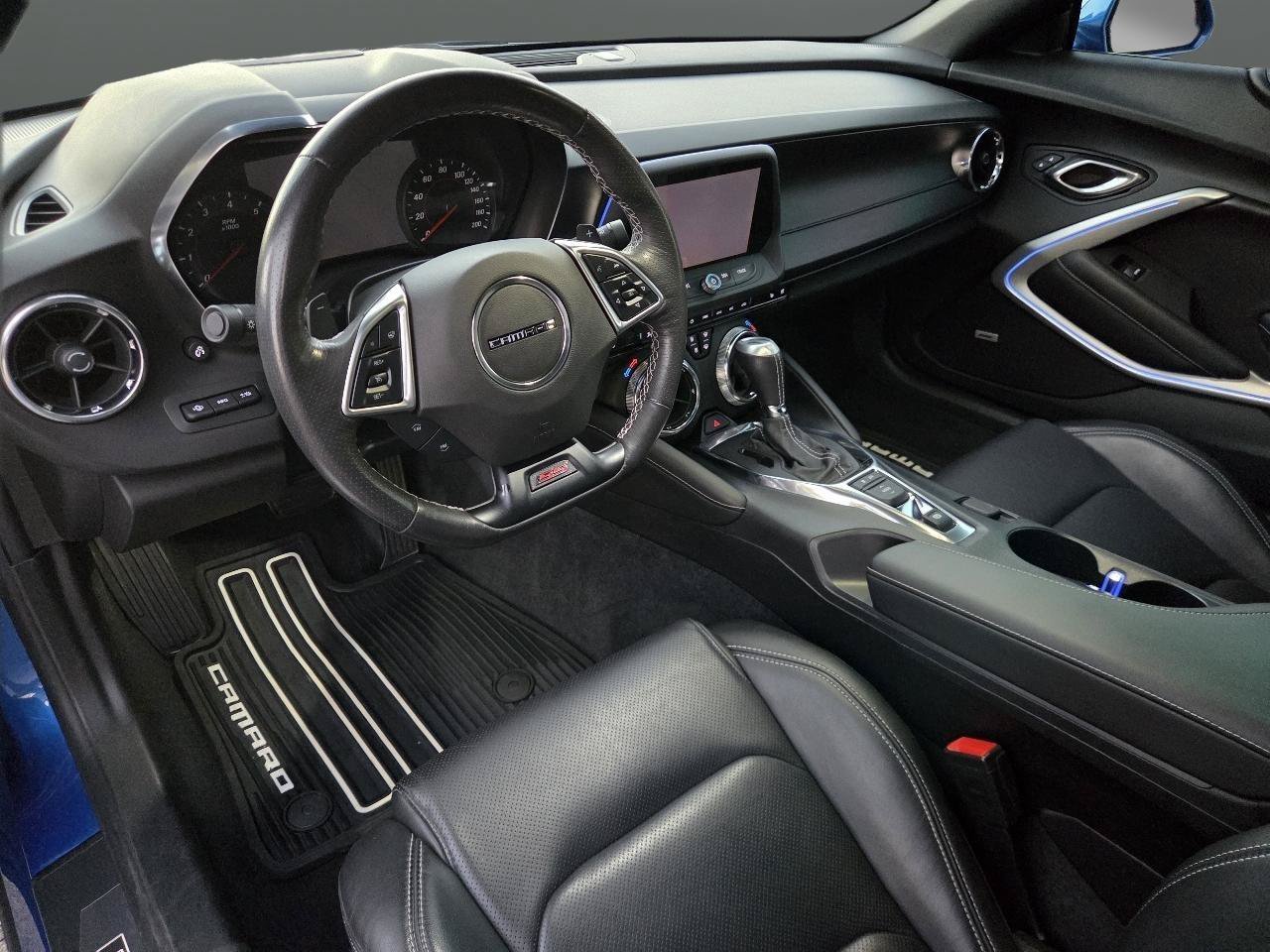 Used 2018 Chevrolet Camaro SS RWD image 10