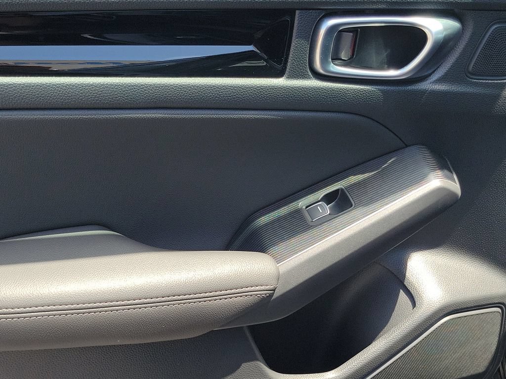 Certified 2023 Honda Civic Touring image 16