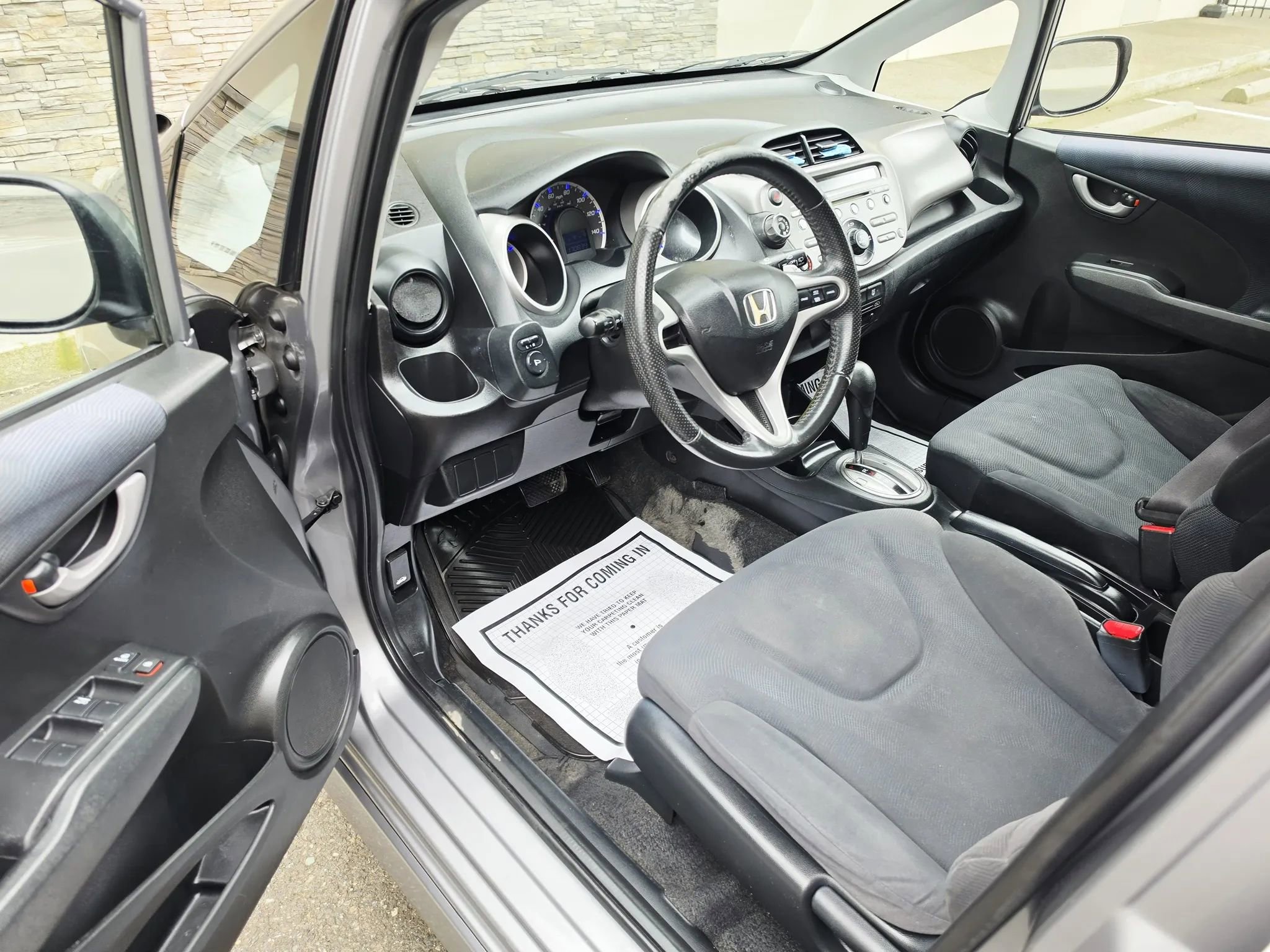 Used 2010 Honda Fit Sport image 9