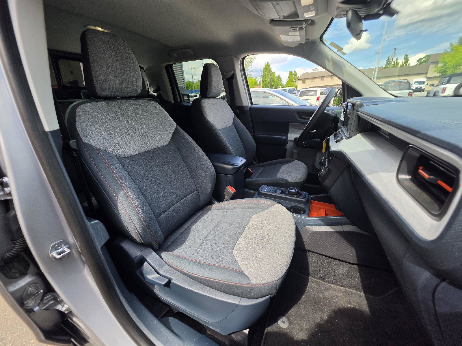 Used 2022 Ford Maverick XLT FWD image 11