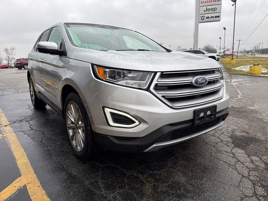 Used 2017 Ford Edge Titanium w/ Equipment Group 301A image 6