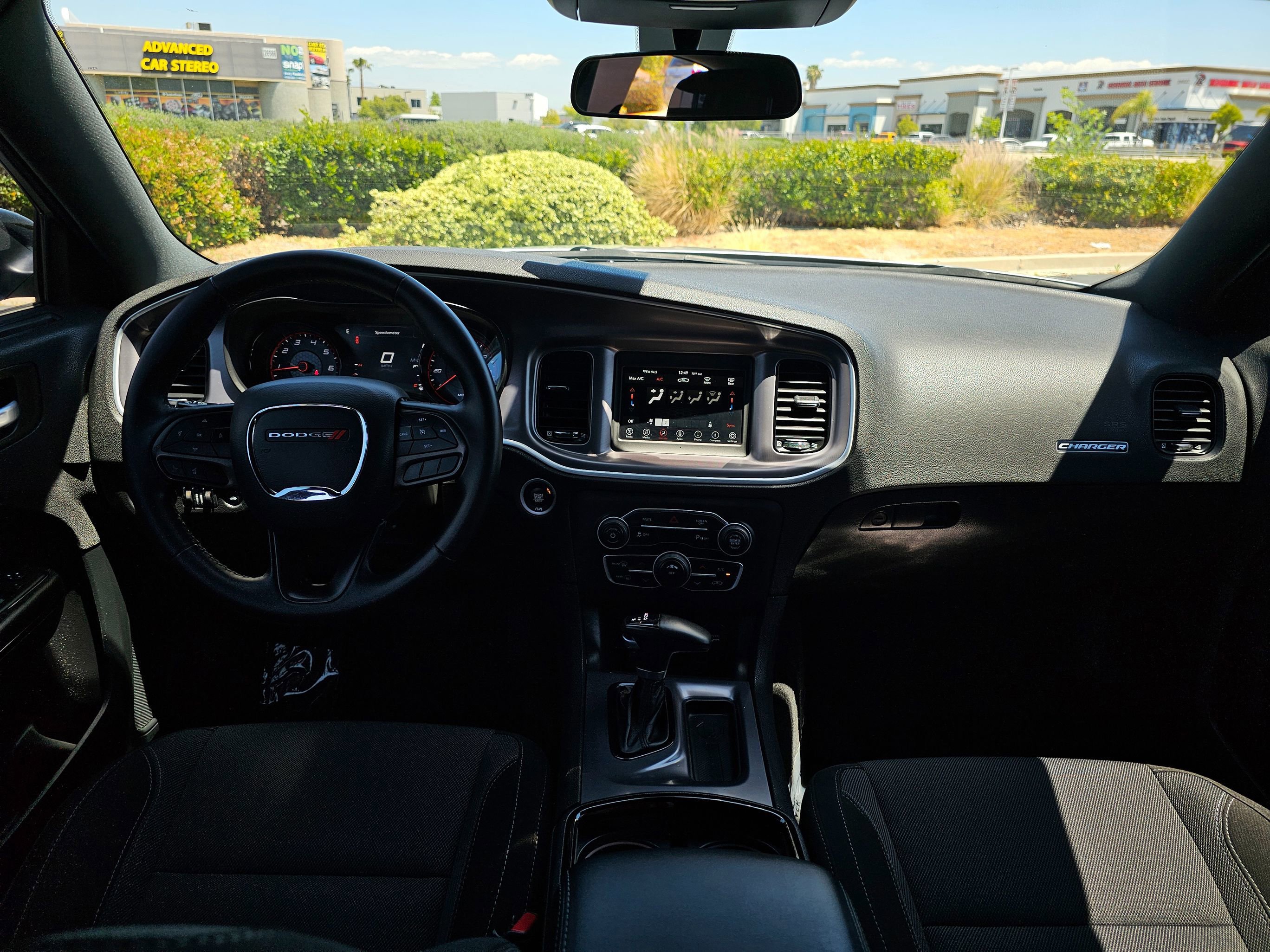 Used 2022 Dodge Charger SXT w/ Blacktop Package RWD image 20