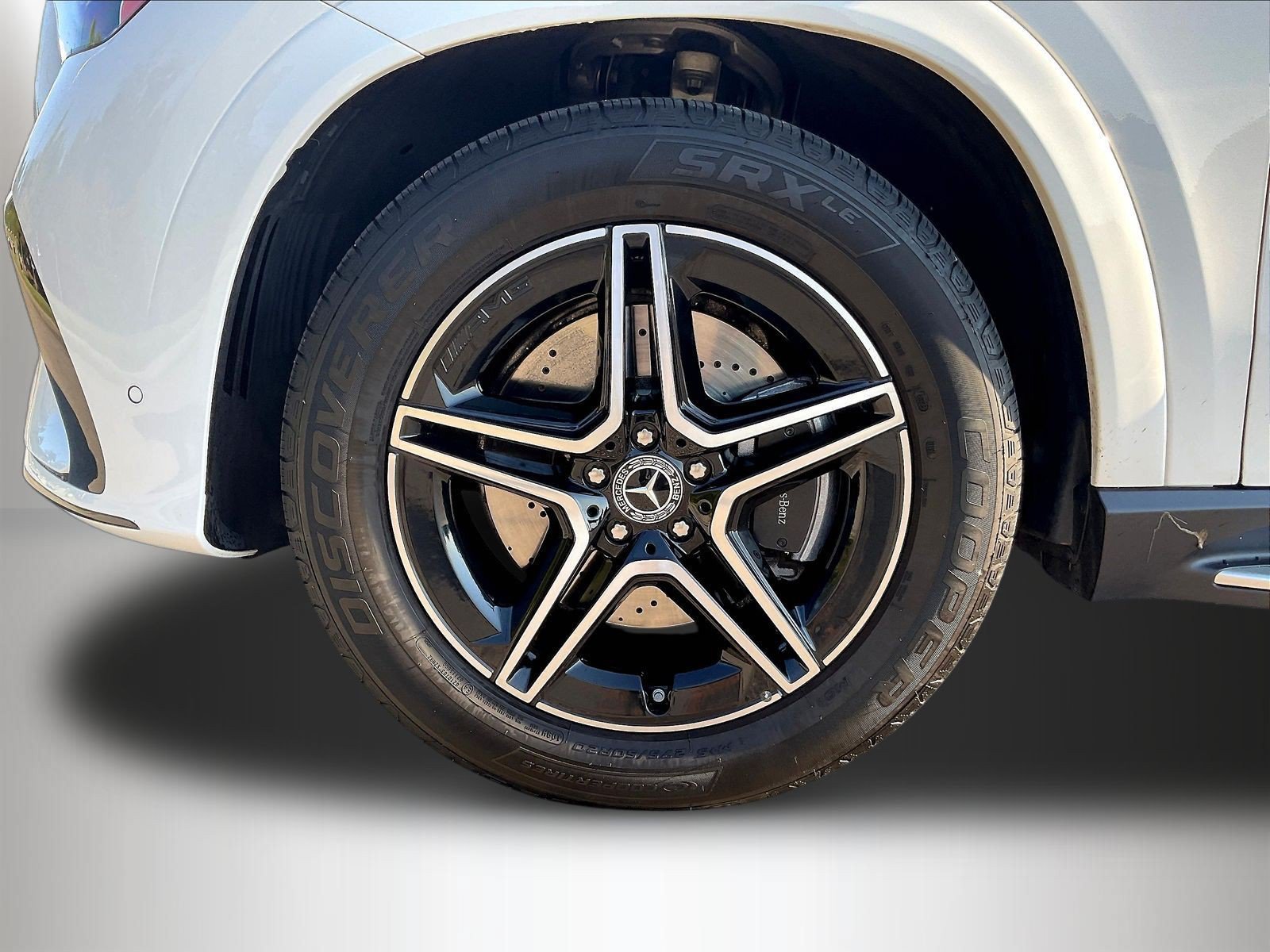 Certified 2024 Mercedes-Benz GLE 450 4MATIC image 36