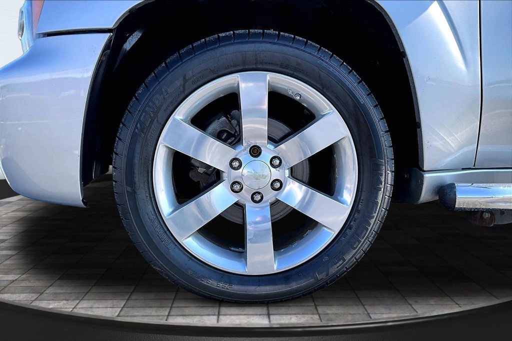 Used 2008 Chevrolet TrailBlazer SS w/ Sun And 6-Disc Cd Package image 9