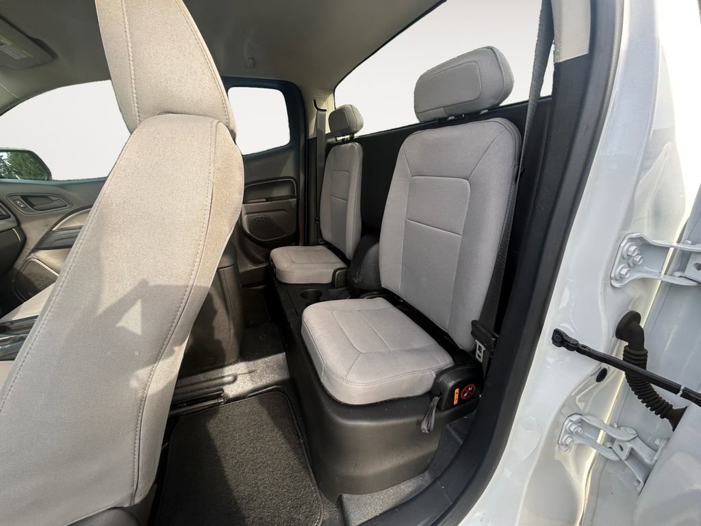 Used 2018 Chevrolet Colorado W/T w/ WT Convenience Package image 11