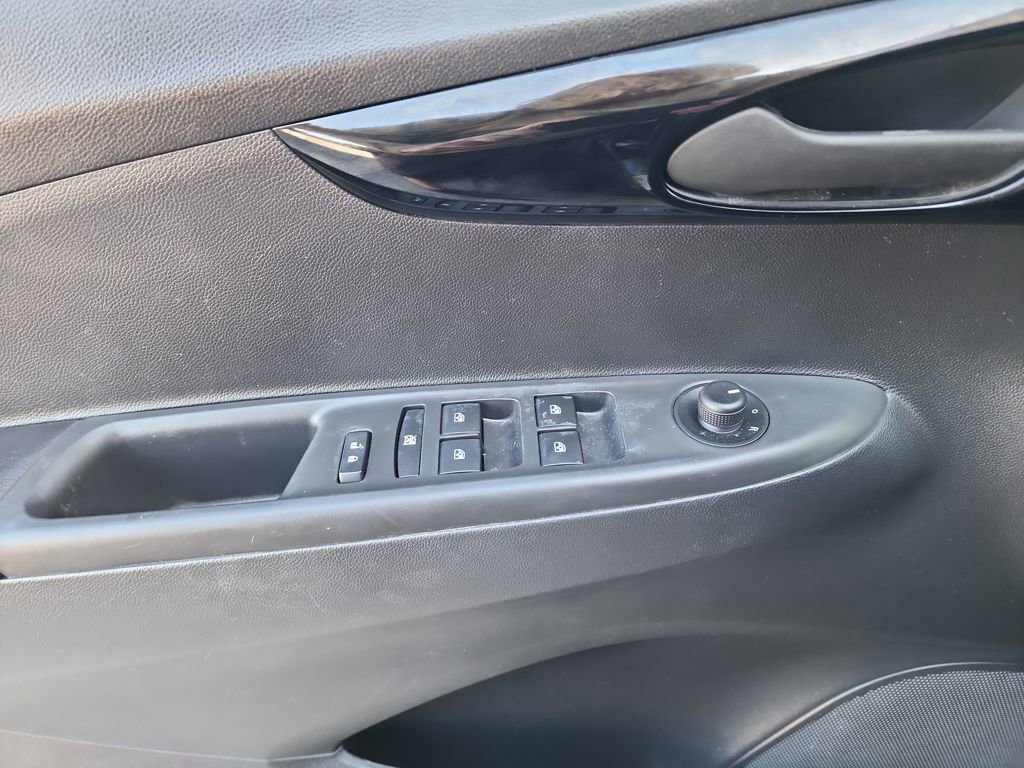 Used 2022 Chevrolet Spark LT image 13