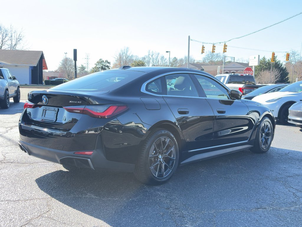 Used 2025 BMW i4 xDrive40i image 3