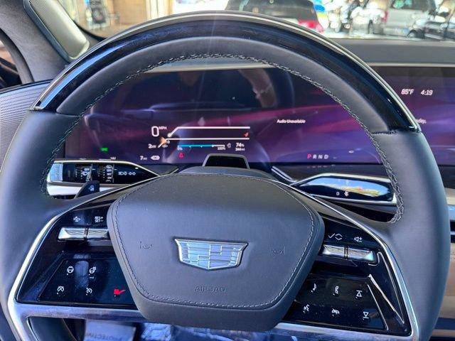 New 2025 Cadillac Escalade IQ Luxury 2 w/ LPO, Radiant Package image 15