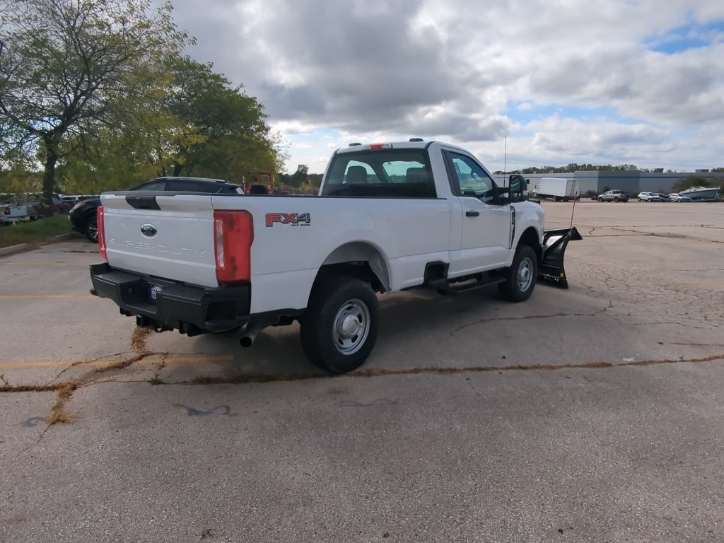 New 2025 Ford F250 XL w/ FX4 Off-Road Package AWD/4WD image 10