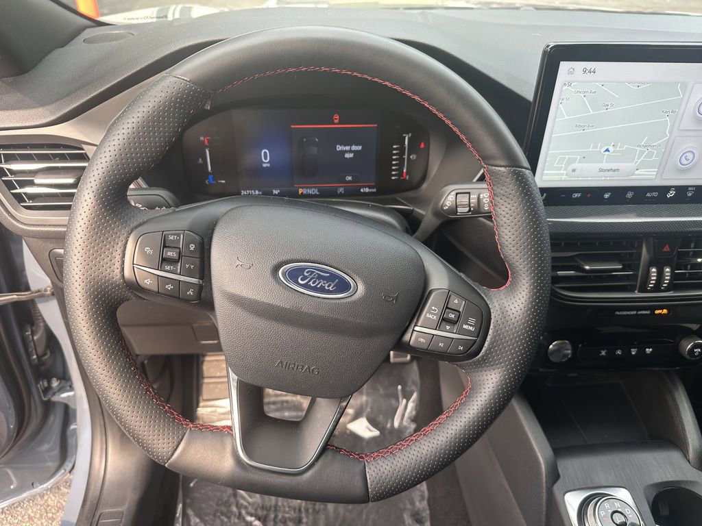 Used 2024 Ford Escape ST-Line w/ Tech Pack #1 image 12