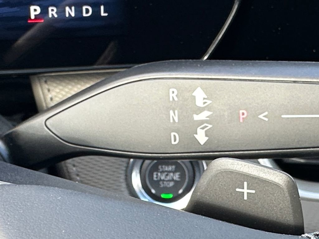 New 2026 Chevrolet Equinox LT w/ Convenience Package II image 18