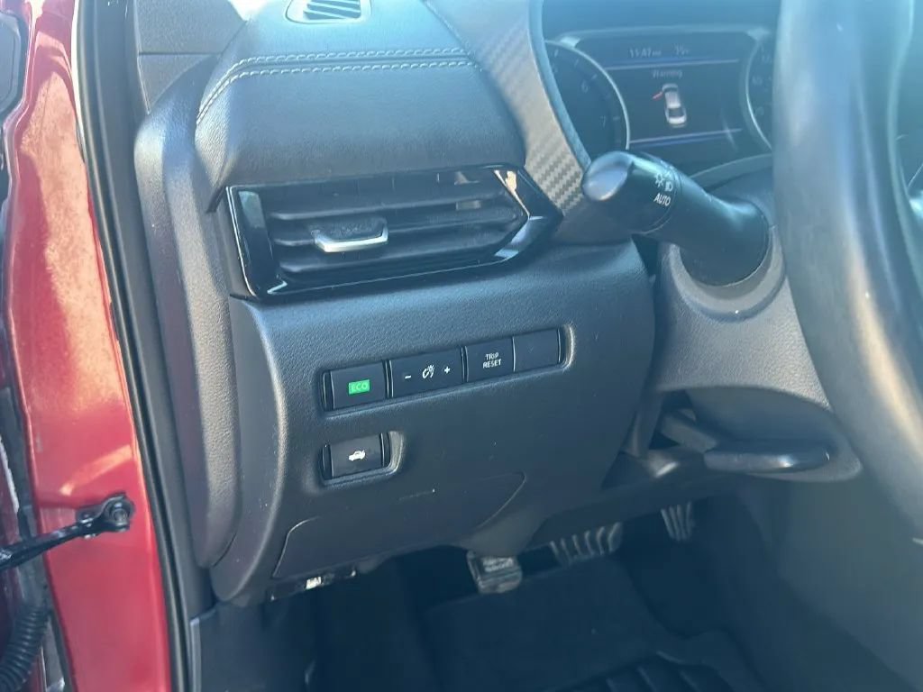Used 2021 Nissan Sentra SV FWD image 12