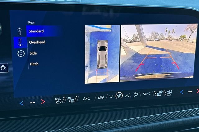 New 2026 Chevrolet Traverse High Country image 27