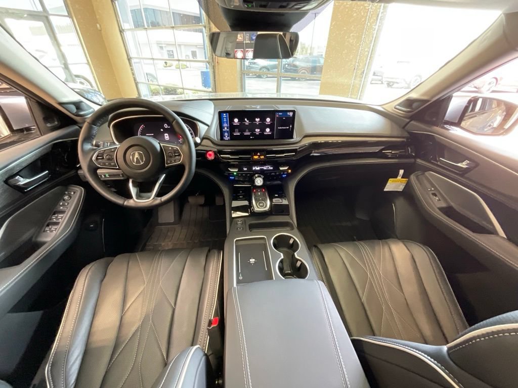 Certified 2026 Acura MDX w/ Advance Package AWD/4WD image 9