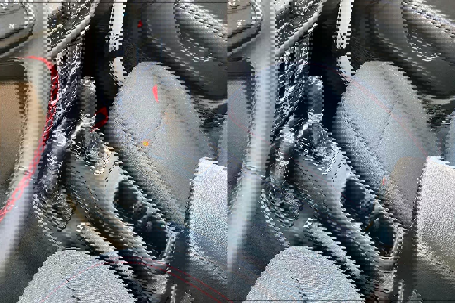 Used 2024 Jeep Wrangler Unlimited Rubicon image 14