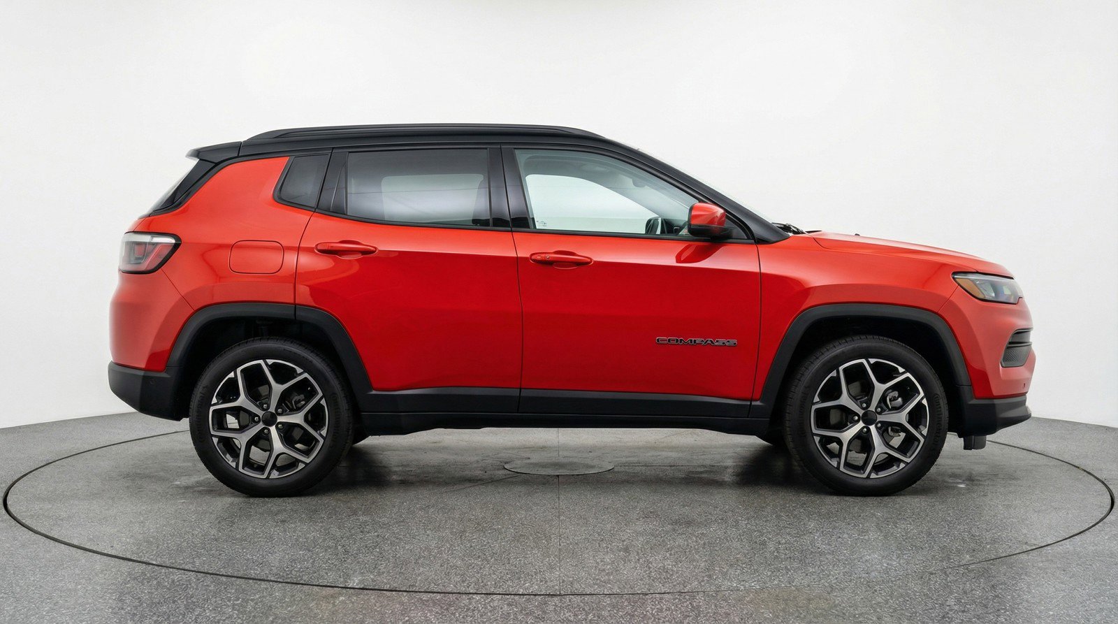 Used 2025 Jeep Compass Limited image 11