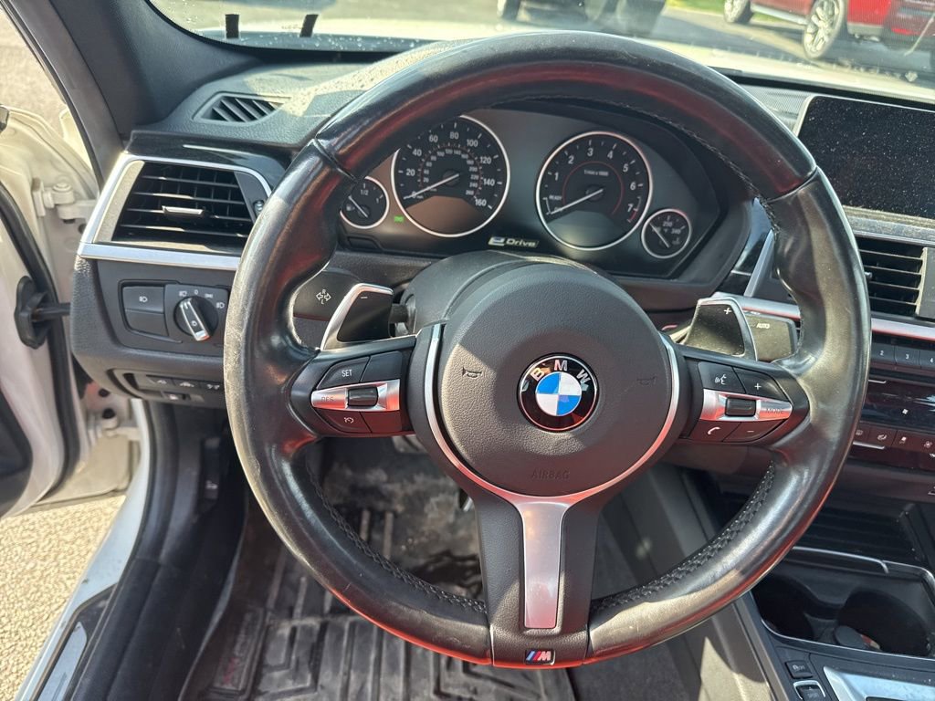Used 2017 BMW 330e RWD image 14