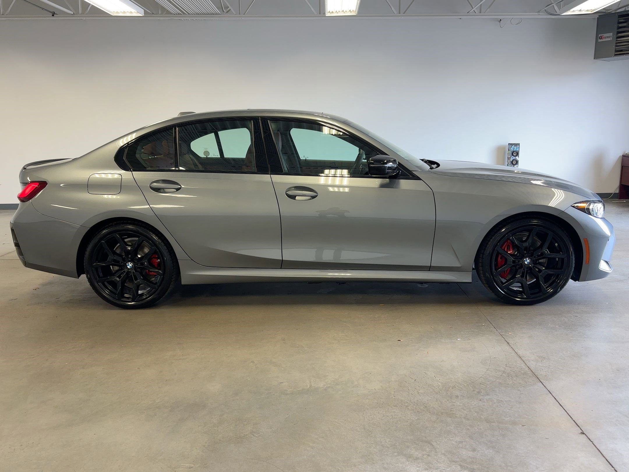 New 2026 BMW 330i Sedan image 7